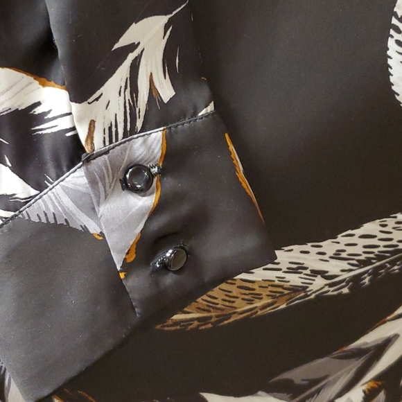 Canadian made Tunic - Picture 3 of 4